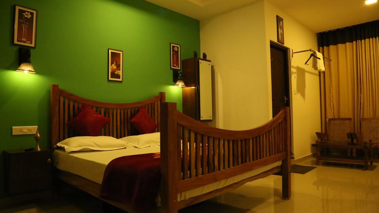 Tranquil Valley Resort Munnar Exterior photo